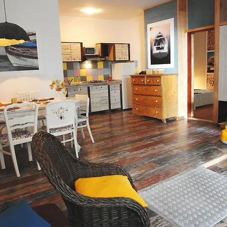 Maramare Pinus Apartment Stara Baska Exterior photo